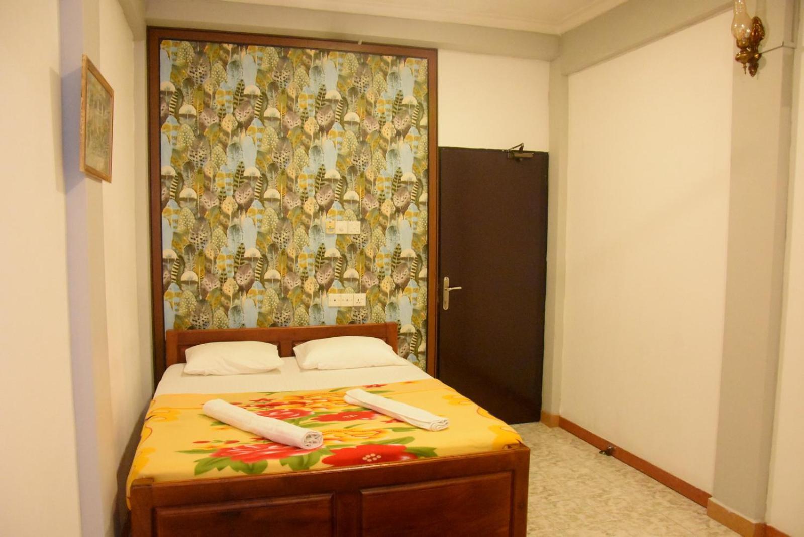 Meera Homestay & Guest House Anuradhapura Exterior photo